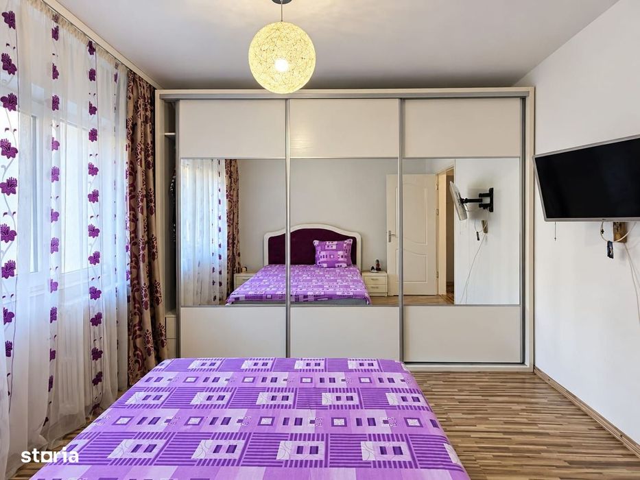 Apartament cu 3 camere de vânzare | Inel 2, Constanța | Etaj 1/4