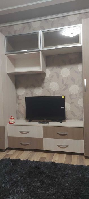 Închiriez garsonieră