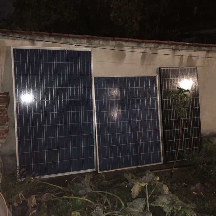 Соларни Панели Три Различни Модела