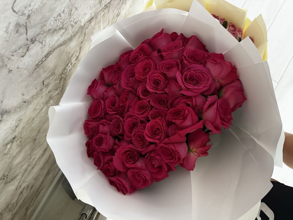 Розовые розы, 51шт