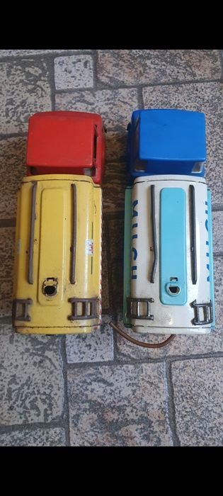 Стара играчка Играчки Камион 2 броя