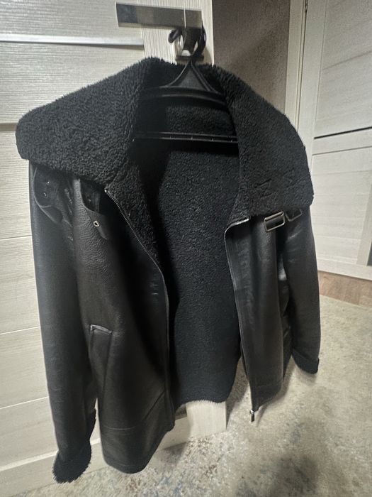 Продам куртку (короткая дубленка)