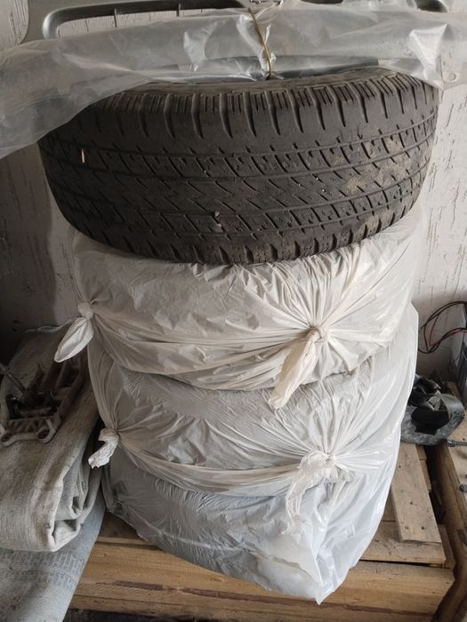 Шины R17 Летние продам