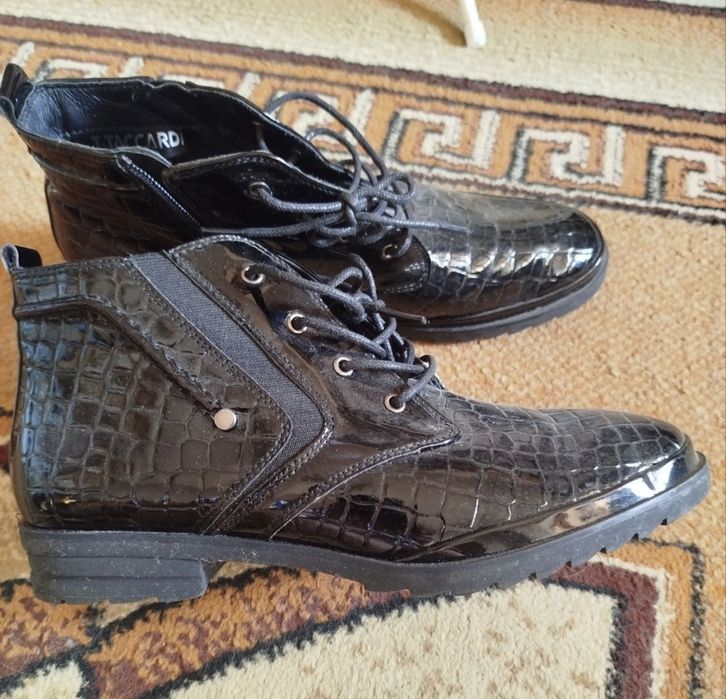 женские туфли, босоножки, ботинки