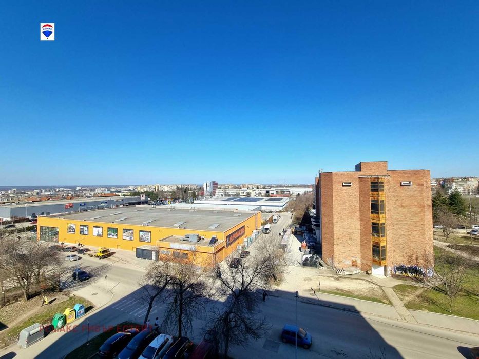 Продава се Тристаен апартамент в Русе, Дружба 1 - 80 кв.м за 526 €/кв.м - Снимка #13