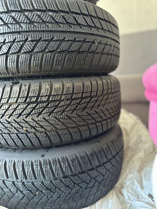 Set jante 5X112 Cauciucuricuri 205/55  R16  iarnă Dot 2024