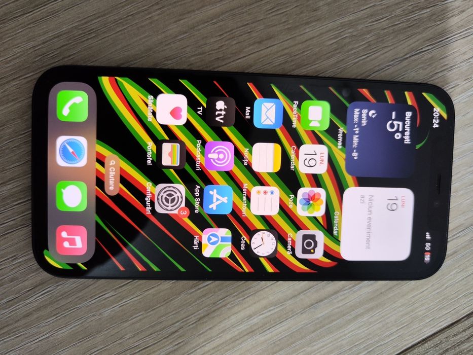 iPhone 12  nu funcționează face ID