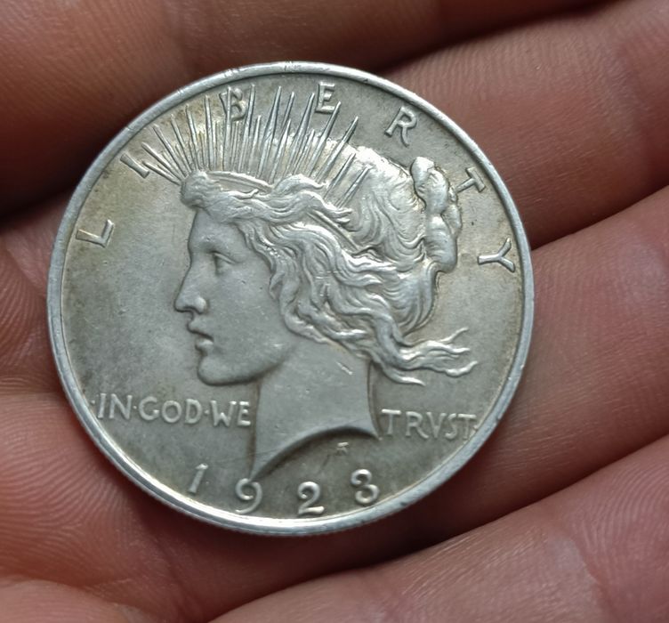 O veche monedă Argint