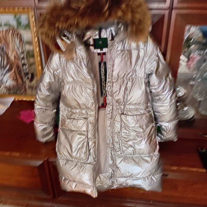 Куртка теплая зимняя.