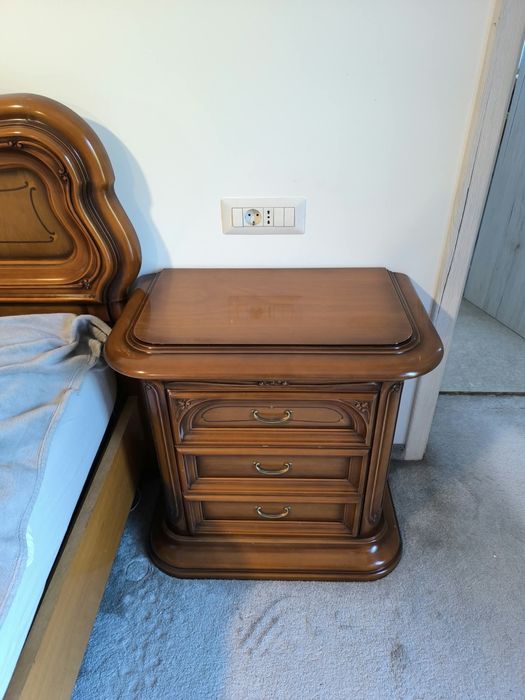 Mobilier camera lemn masiv