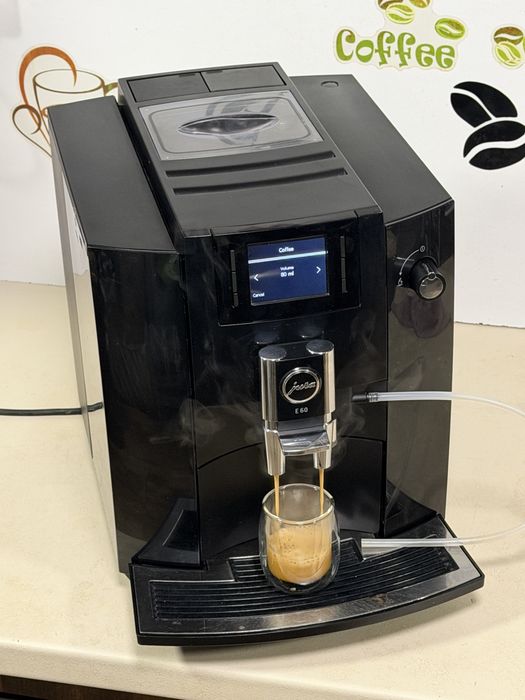 Кафемашина кафе автомат JURA E60 с гаранция