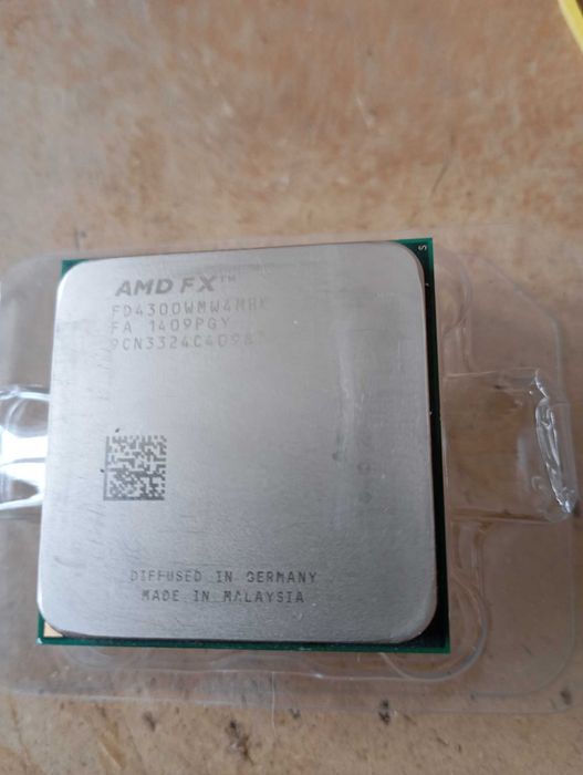 Процессор АМД в отличном состоянии