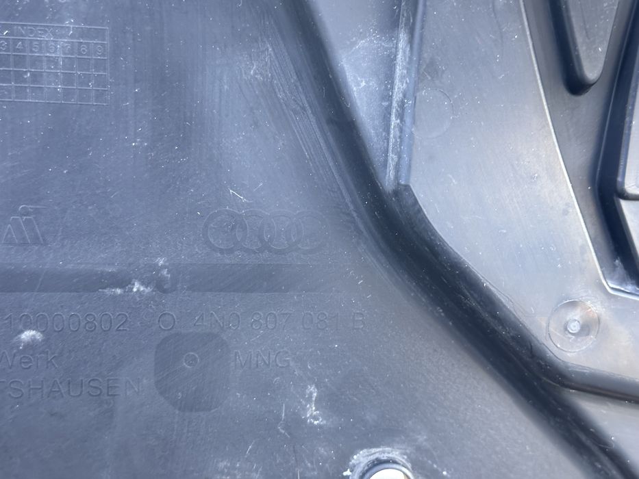 Кора капак предна броня AUDI A8 D5 4N0807081B