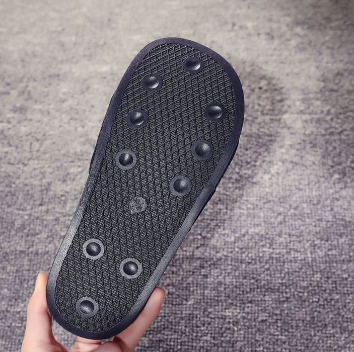 Мужской тапочка Made in China