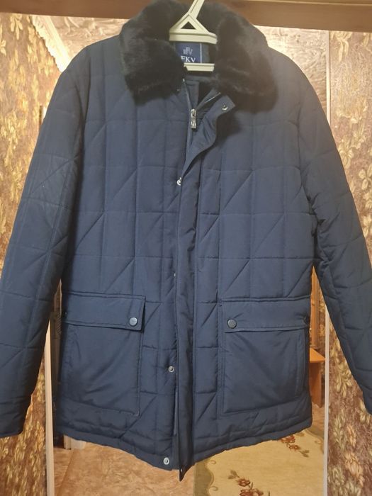 Продам зимняя куртка