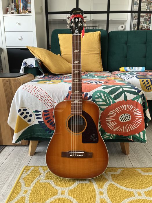 Chitara Epiphone Lil’ Tex Travel ideala pt incepatori/copii
