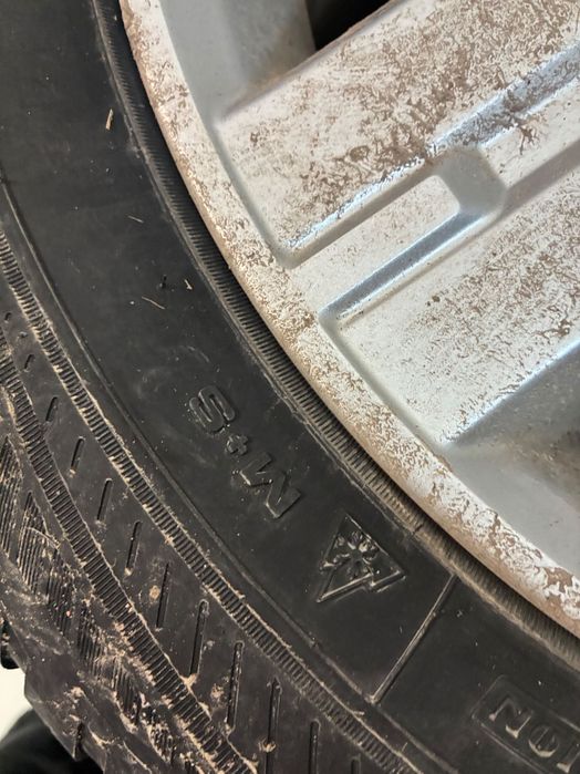 Джанти с гуми Форестър