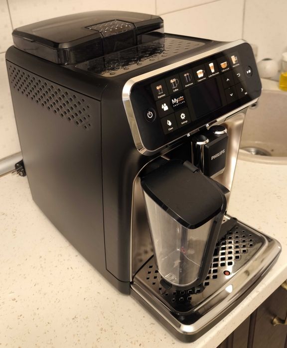 Espressor Philips, seria 5400, perfect functional