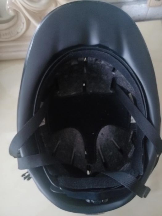 Каска за конна езда