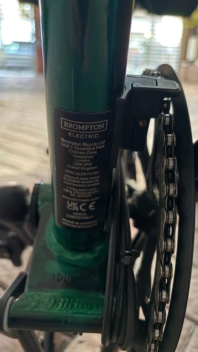 Bicicleta electrica Brompton P line