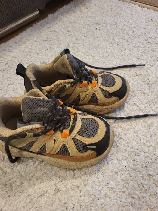 Маратонки Zara и Nike, високи кецове ест.кожа р-р 23