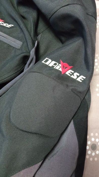 Доста запазен мотокомплект,с ботуши!!!