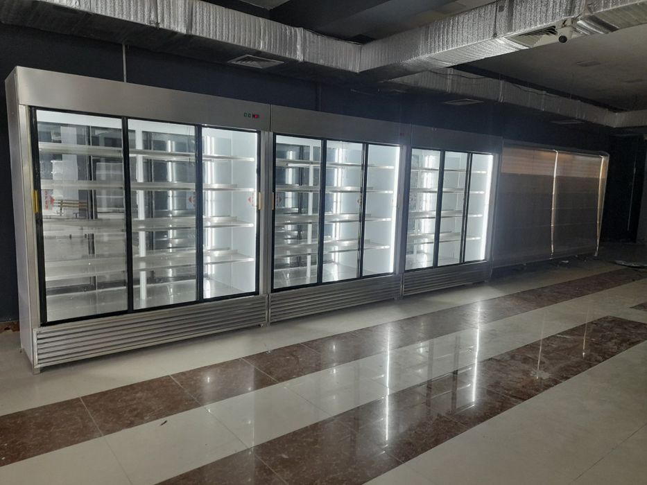 Холодильник и витрина