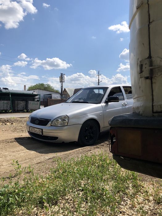 Продам Приору 1 срочно