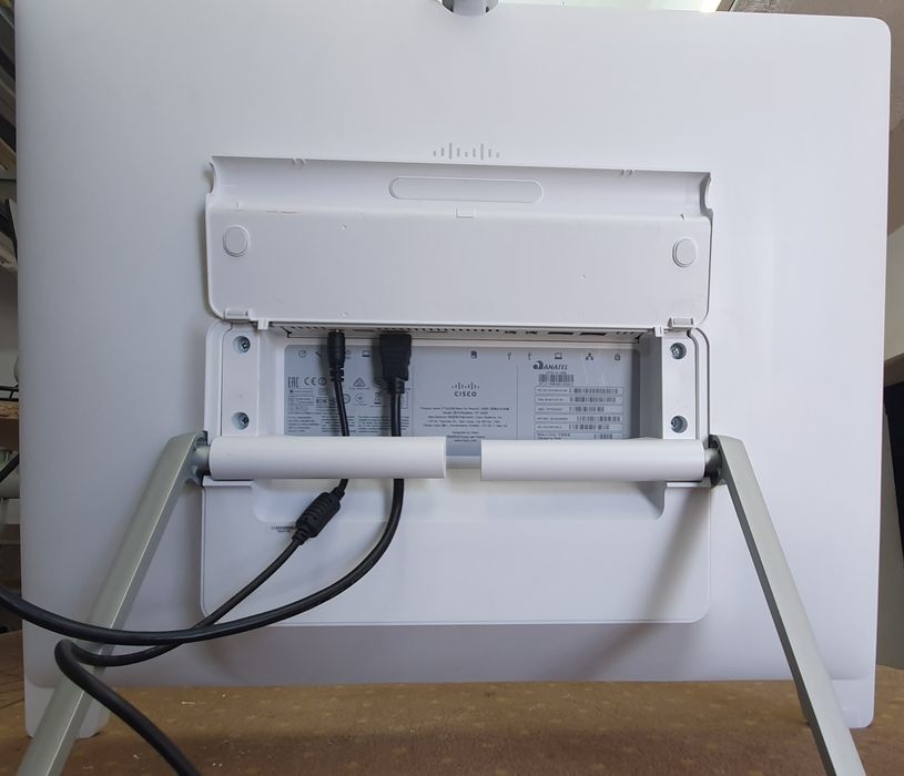 Terminal videoconferinta - monitor CISCO DX80