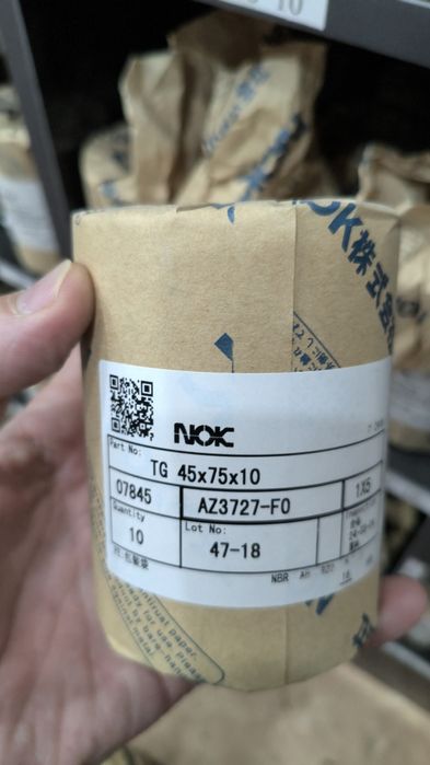 Полшипники,  сальники