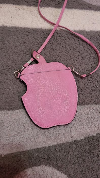 Apple чантичка - портмоне