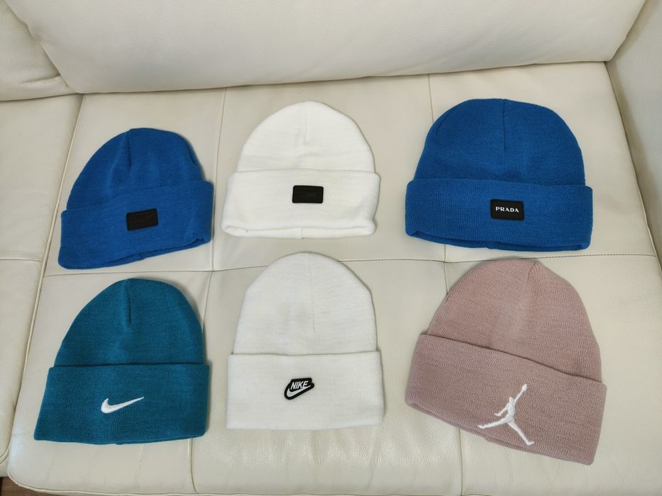 Căciula Nike Căciulă Jordan Căciulă Prada Căciulă Hugo