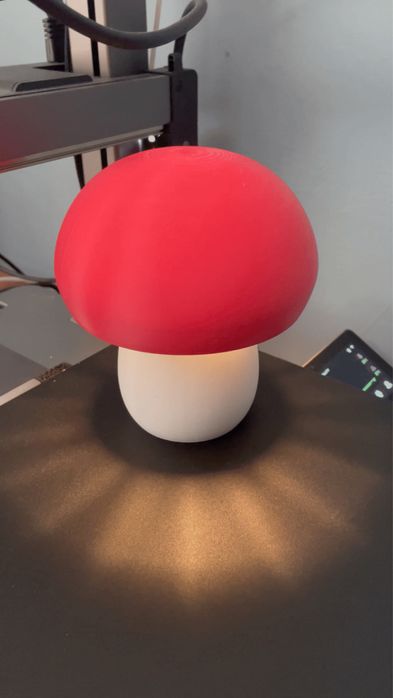3D принтирана нощна лампа гъбка