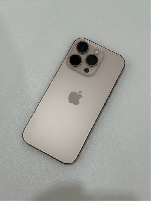 Iphone 16 pro на 256gb  Айфон 16 про