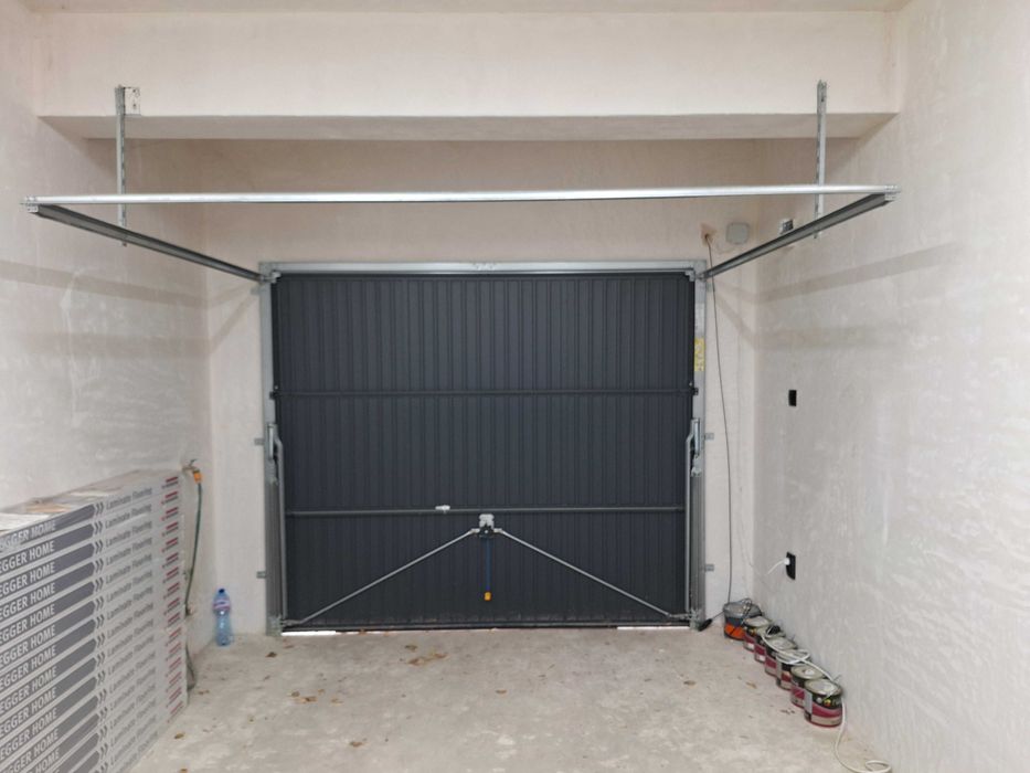 Гаражна врата HÖRMANN