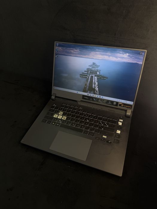 Ноутбук asus rog strix/baitimes•0.0.12