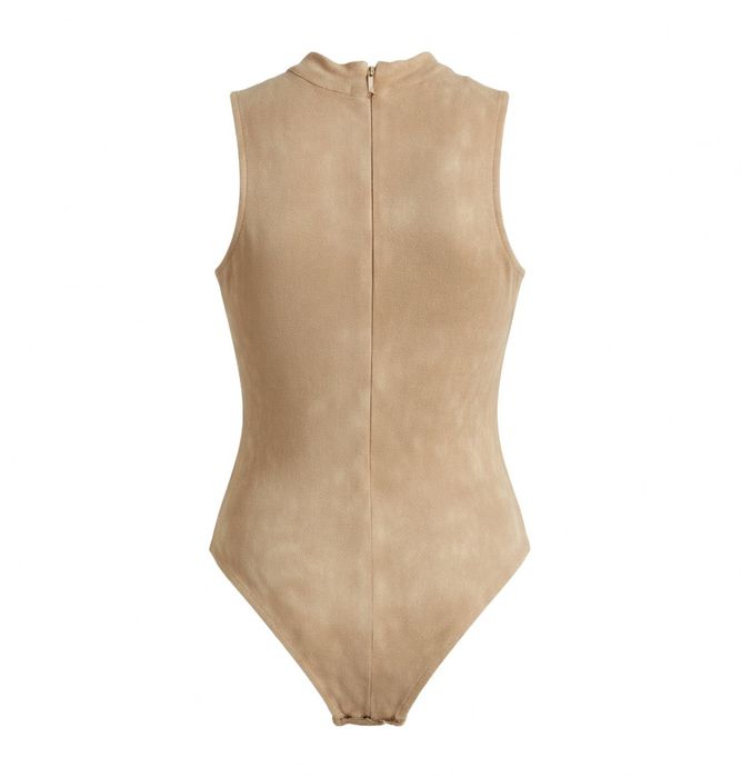 Одежда разная. Листайте фото