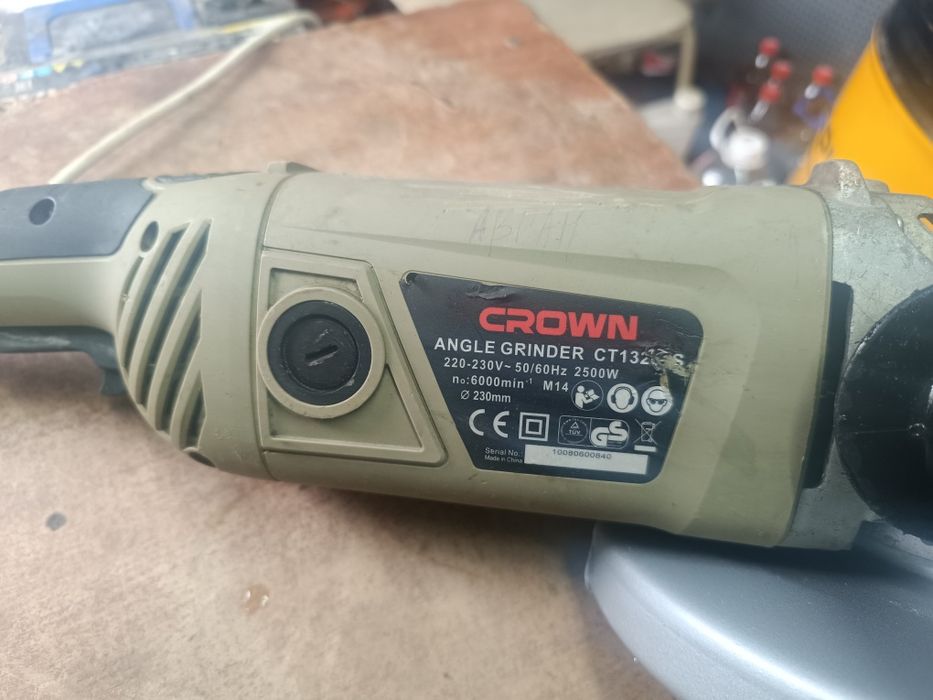 Продам болгарку большой