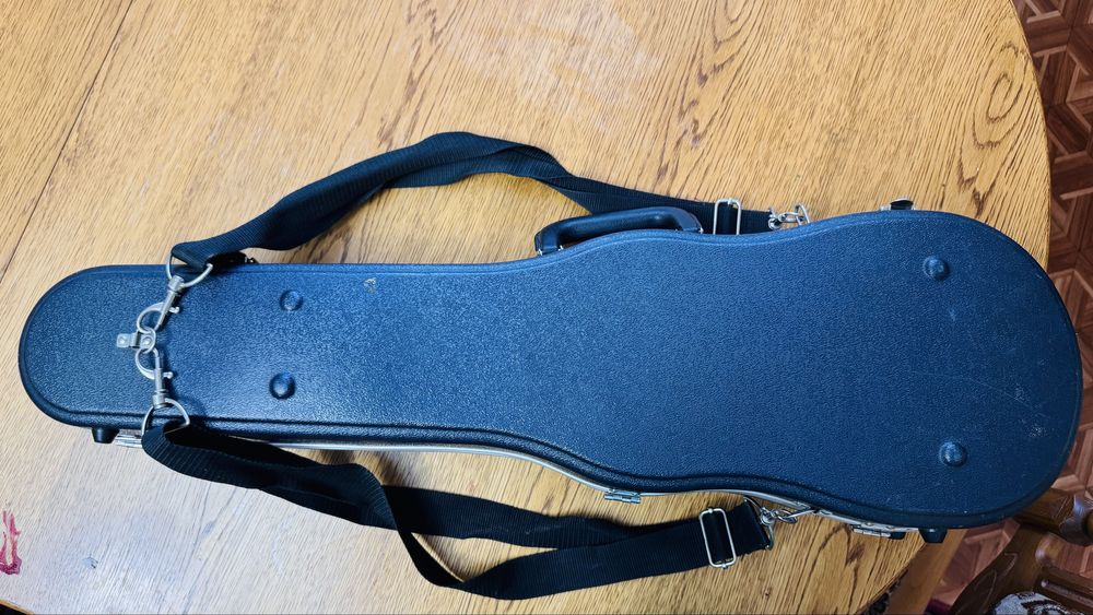 Продам полумастеровую скрипку ямаха