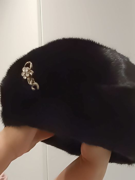 Продам берет норка