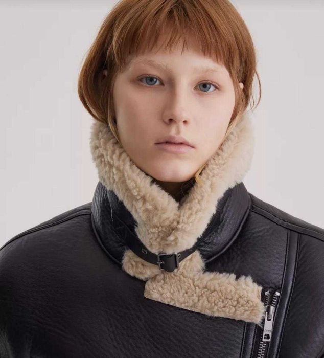 Продам женскую дубленку