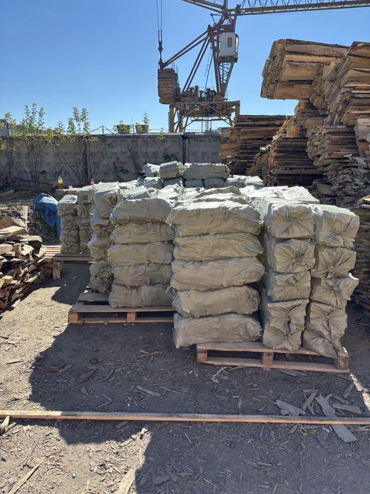 Дрова в мешках с доставкой