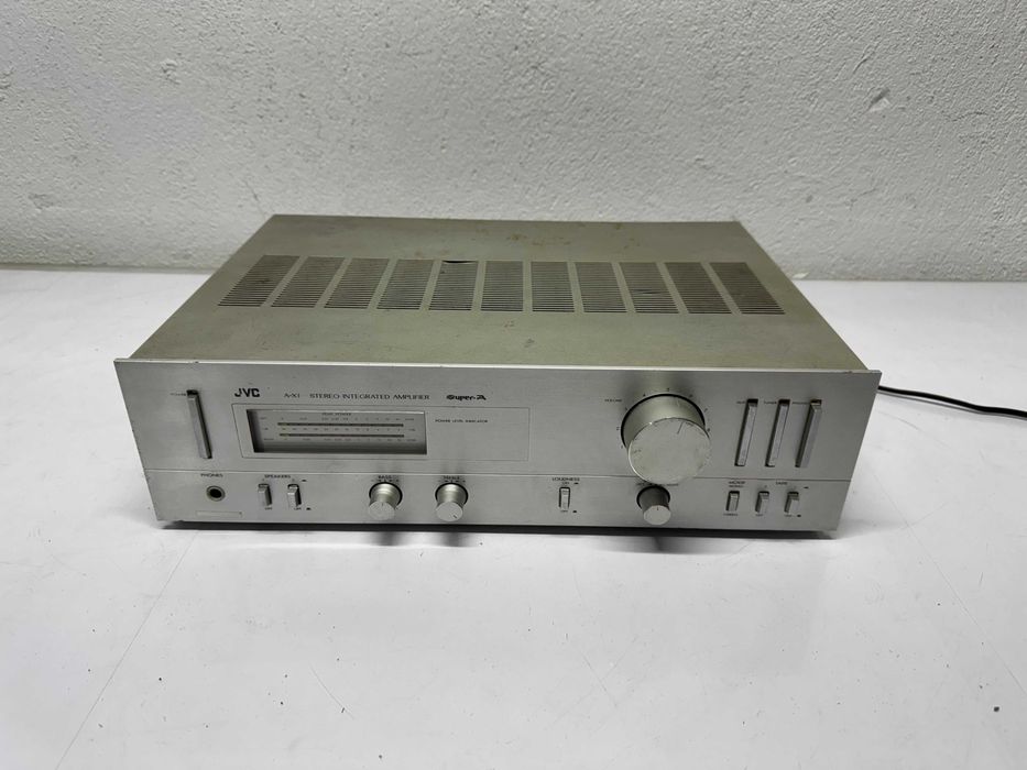 Стерео интегриран усилвател - JVC A-X1