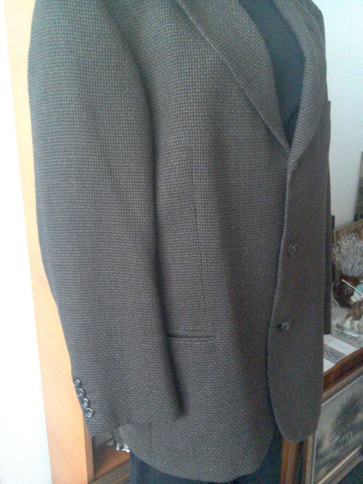 Sacou bărbătesc Boss, original - lână 100% - NOU - 52