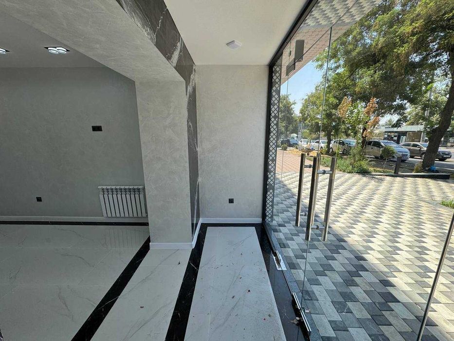 Продаётся помещение Бадамзар мечеть  92м2