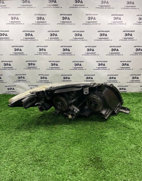 Фары тойота королла