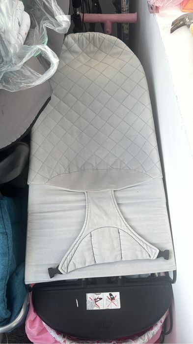 Коляску продам качалка и ванночка