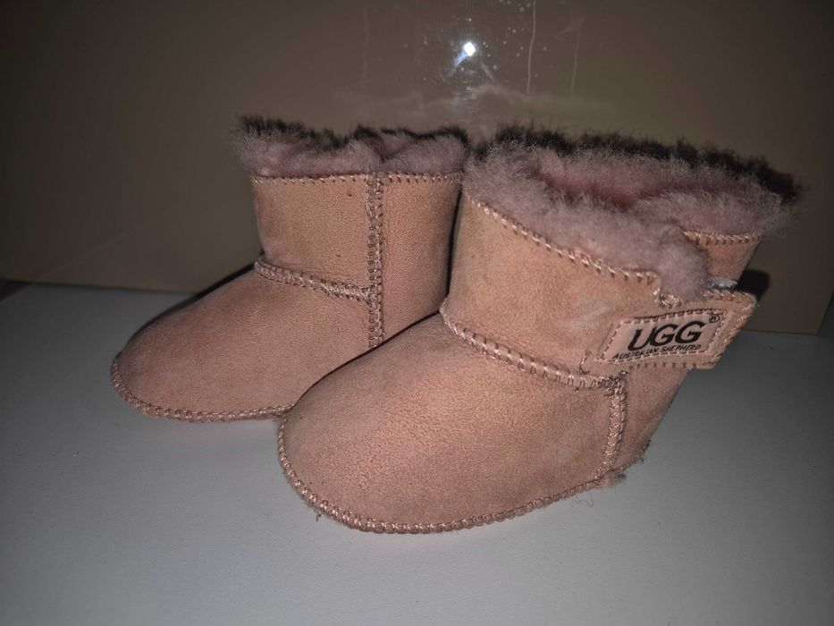 UGG baby Masura M