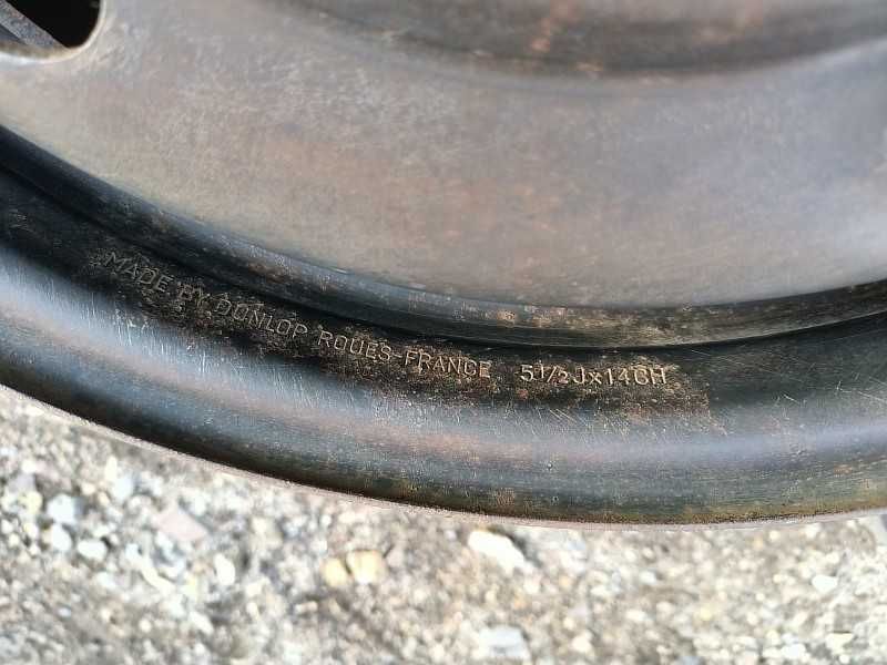 Продам оригинальный металлический диск на Renault