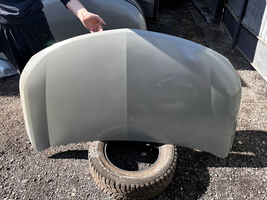 Капот Chevrolet Cobalt (оригинал)